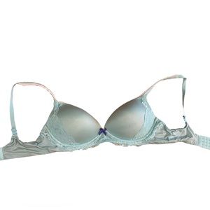 Body By Victoria’s Secret Non Wire Pale Blue Bra